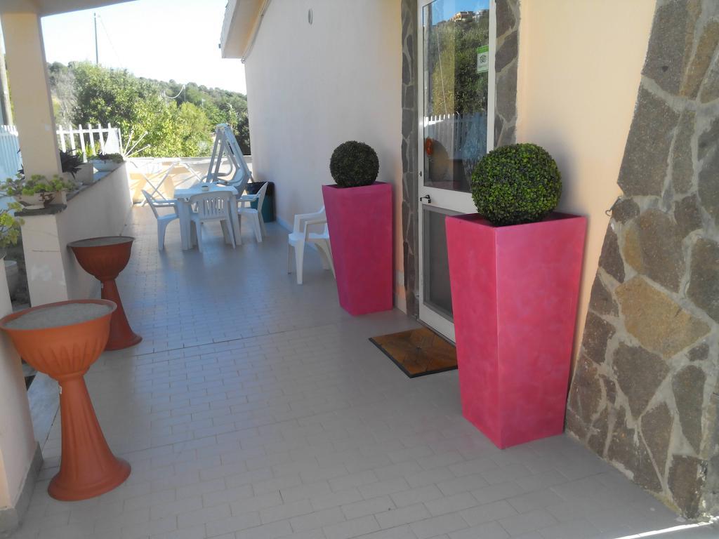 Oasi Del Relax Bed & Breakfast Civitavecchia Oda fotoğraf
